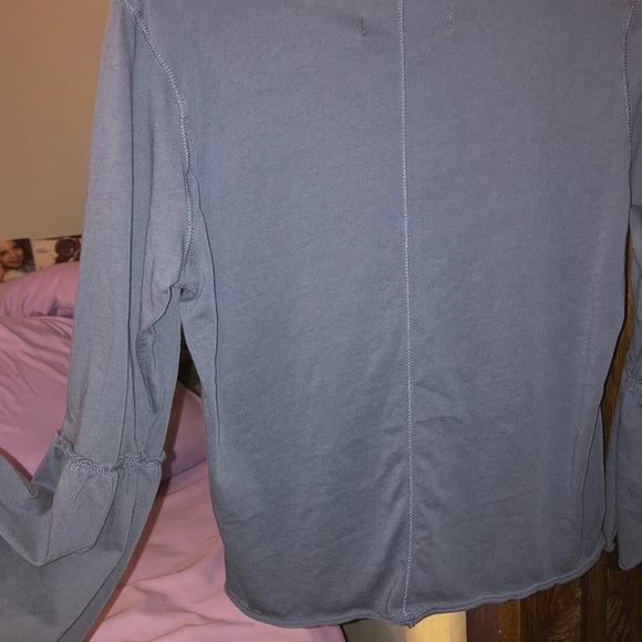 Top - Picture 3 of 4